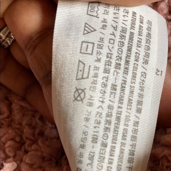 Hollister Cardigan Sweater with Plush Texture, Peach Color, Size S - Picture 6 of 6